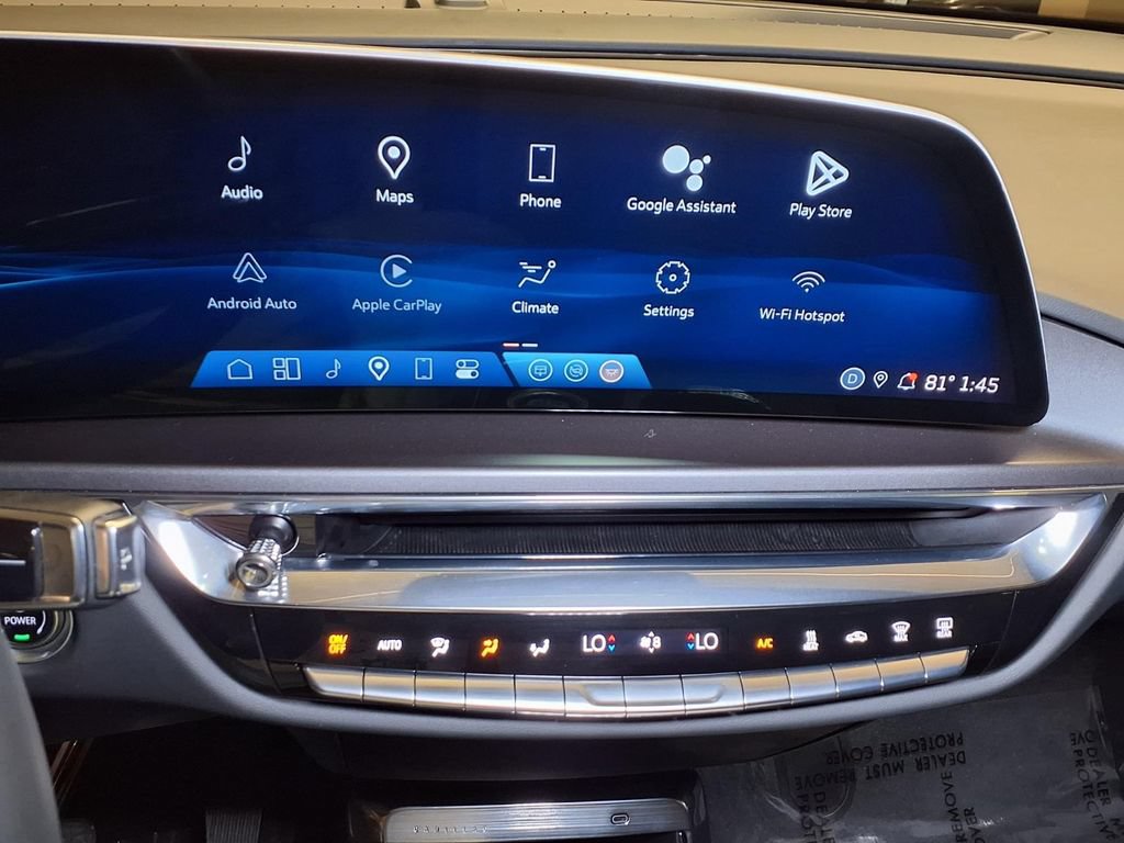 Certified 2024 Cadillac Lyriq Tech AWD/4WD image 4