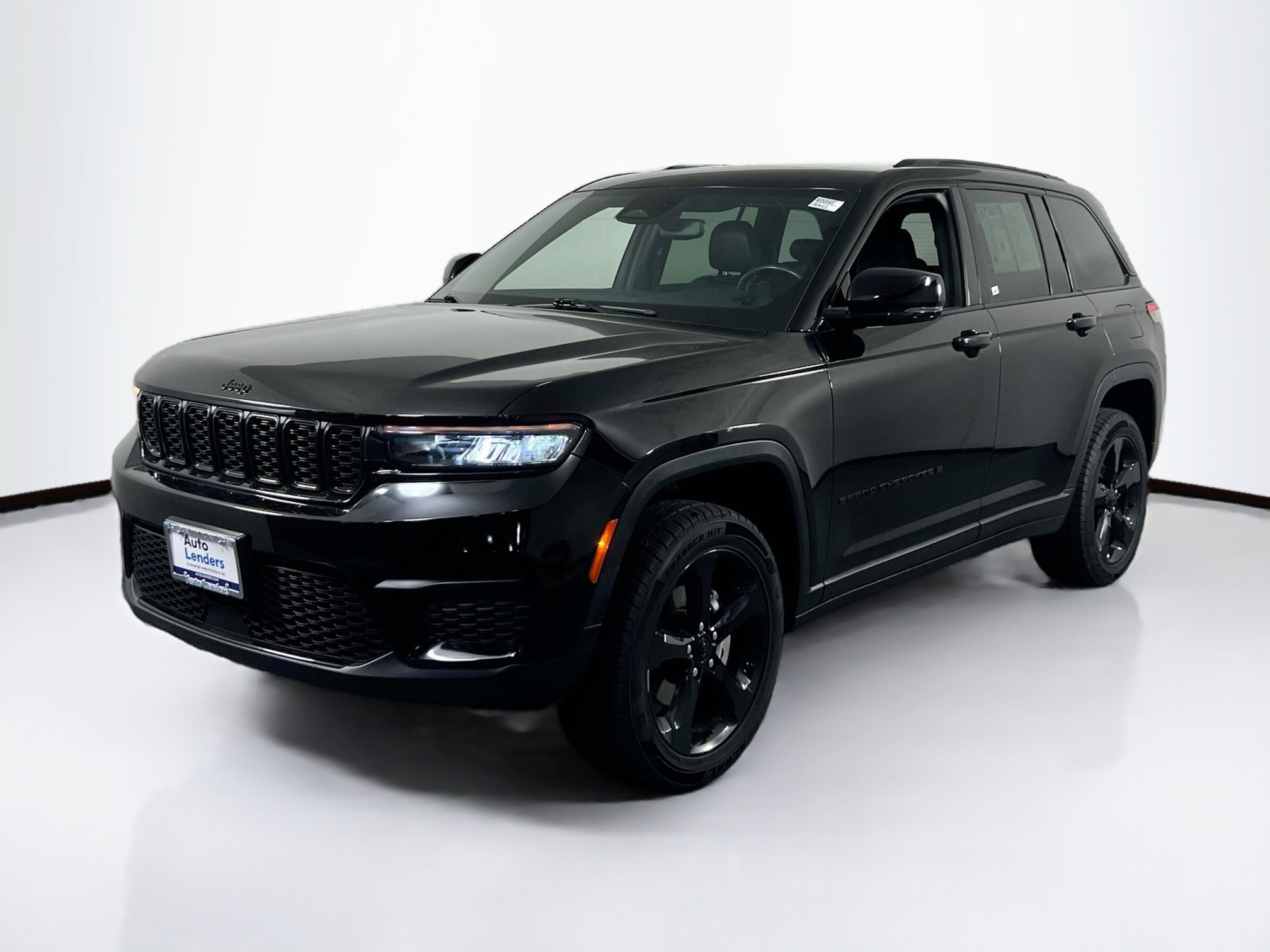 Used 2022 Jeep Grand Cherokee Altitude