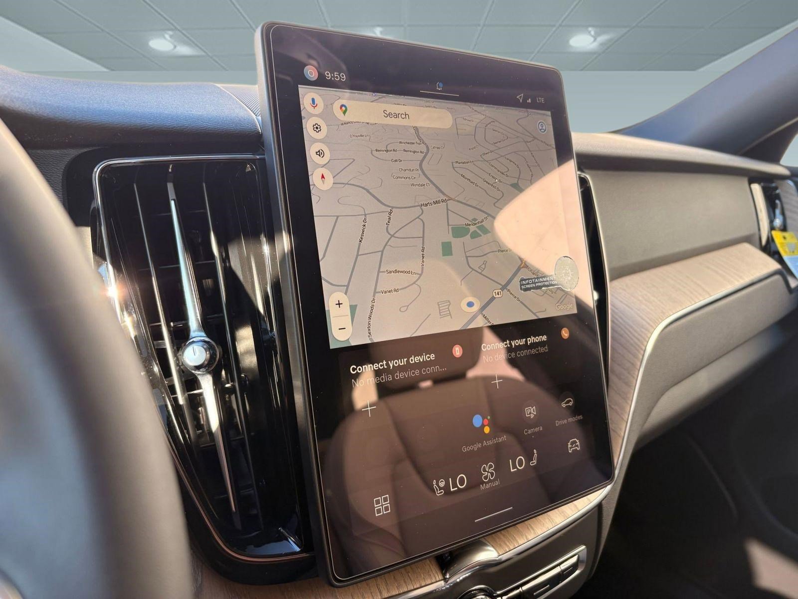 Certified 2026 Volvo XC60 B5 Plus w/ Protection Package Premier image 29