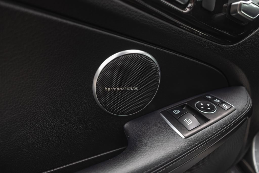Used 2017 Mercedes-Benz SLC 300 image 26