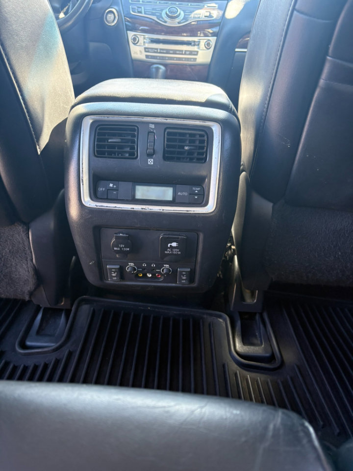 Used 2014 INFINITI QX60 FWD w/ Deluxe Touring Package image 28