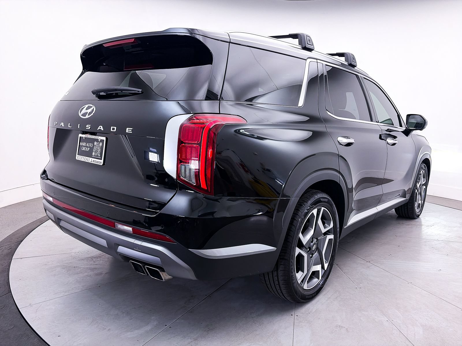 Used 2023 Hyundai Palisade SEL w/ Premium Package FWD image 19