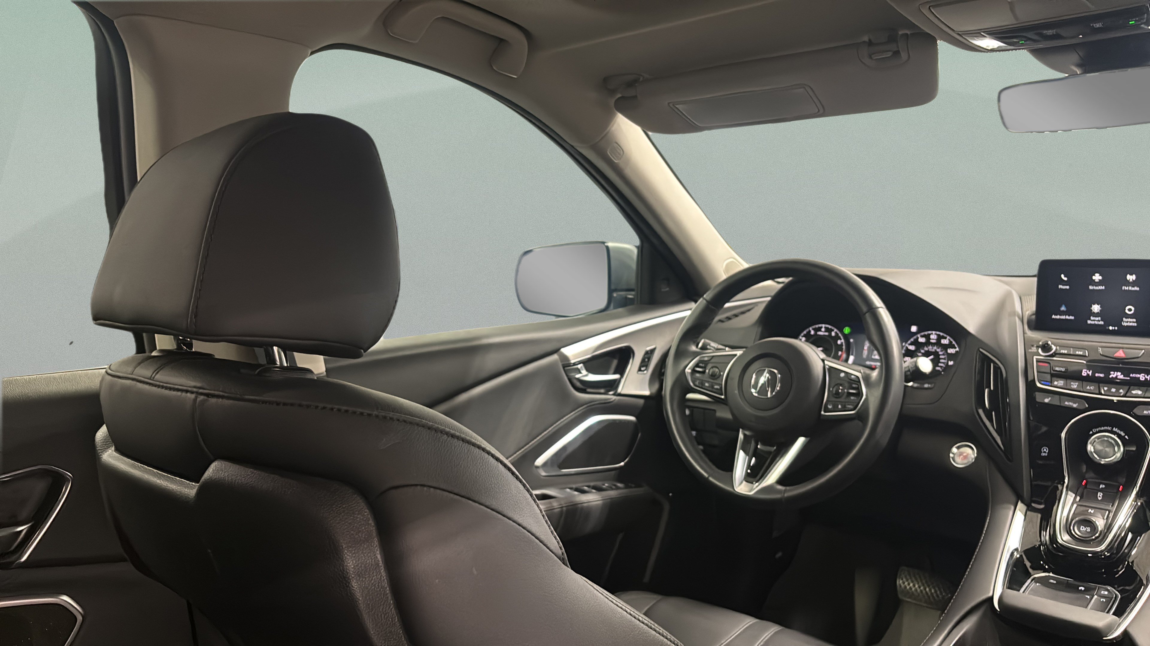 Used 2024 Acura RDX SH-AWD image 17