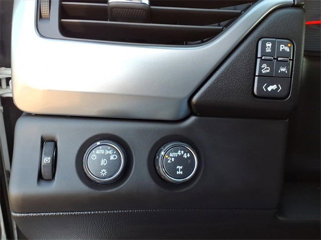 Used 2020 Chevrolet Tahoe LT w/ Luxury Package image 22