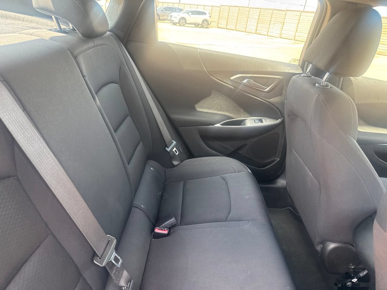 Used 2025 Chevrolet Malibu LS FWD image 31