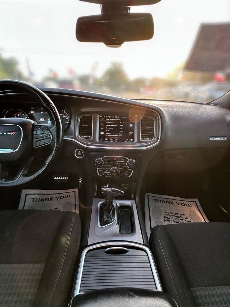 Used 2020 Dodge Charger R/T RWD image 19