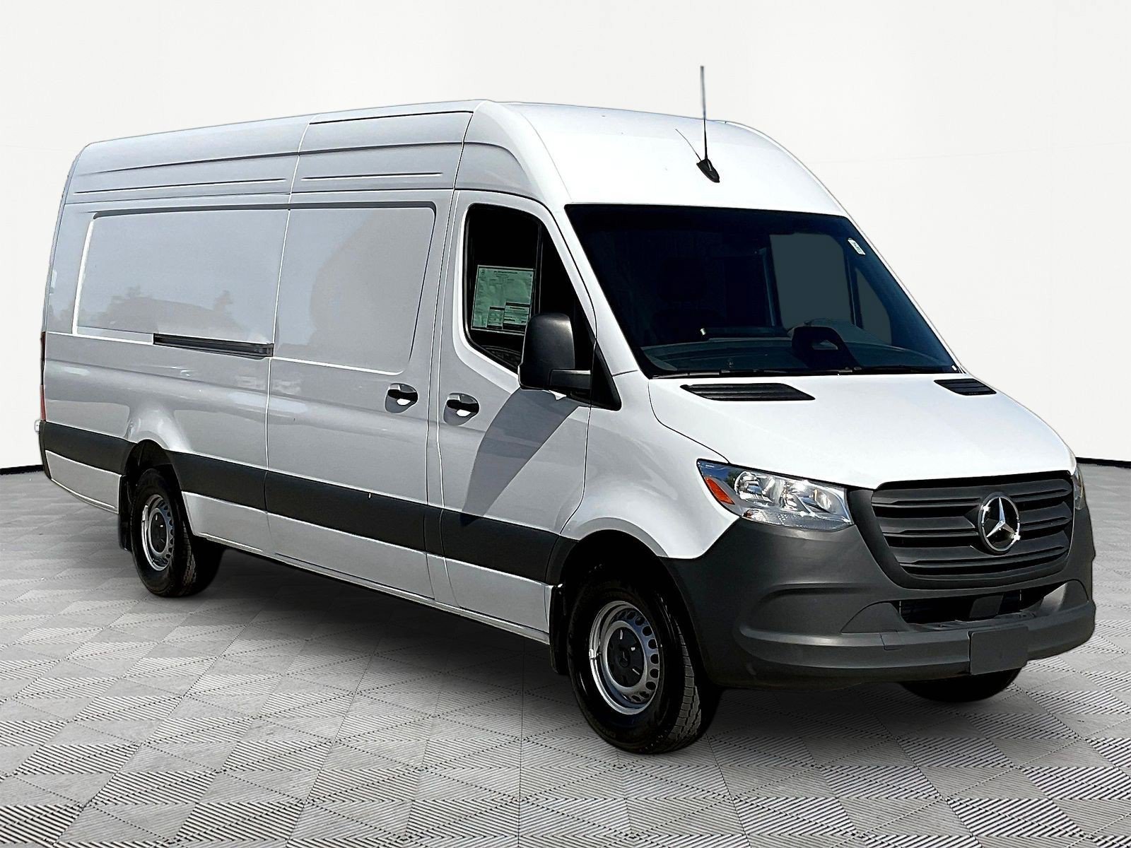 New 2026 Mercedes-Benz Sprinter 2500 image 3