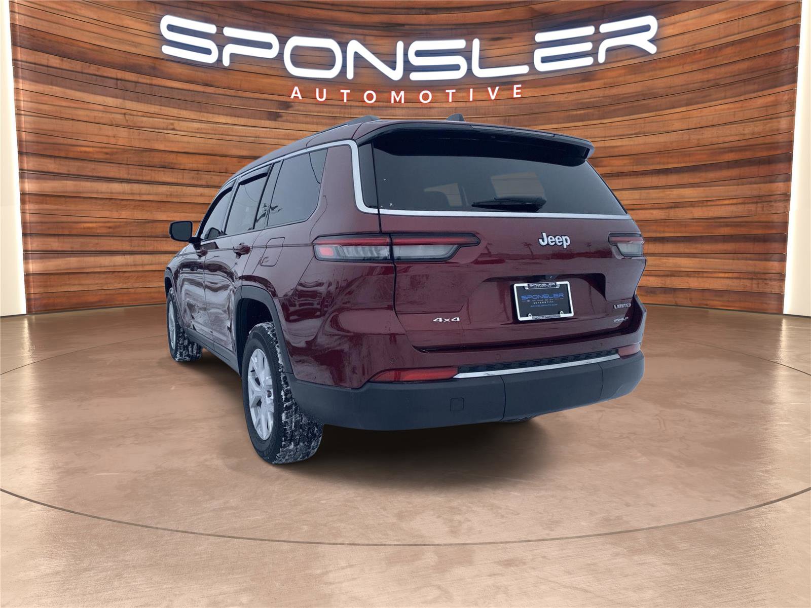 Used 2023 Jeep Grand Cherokee L Limited image 3