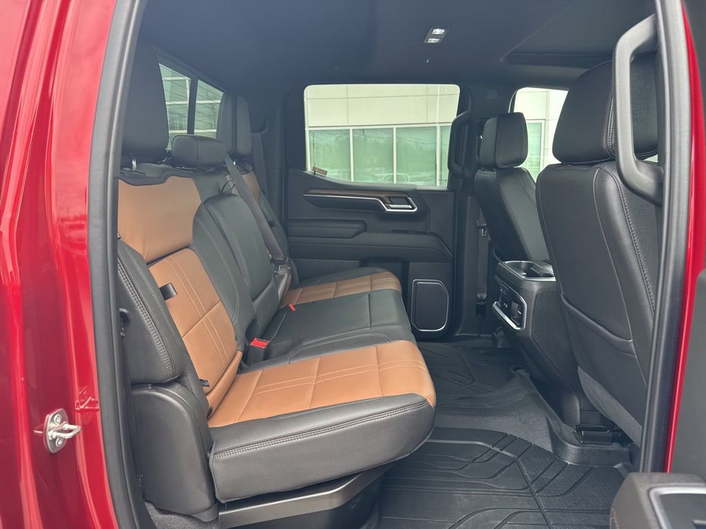 Used 2023 Chevrolet Silverado 1500 High Country w/ High Country Premium Package image 24