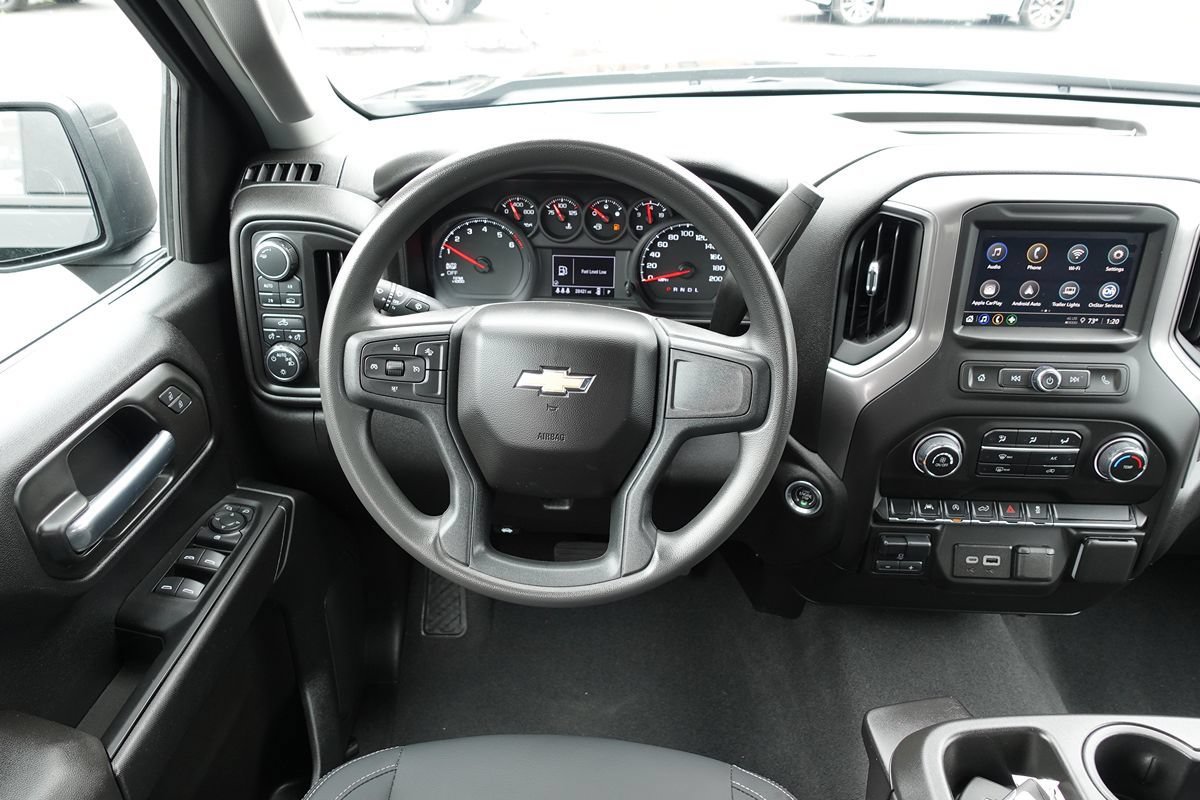 Used 2024 Chevrolet Silverado 1500 Custom AWD/4WD image 38