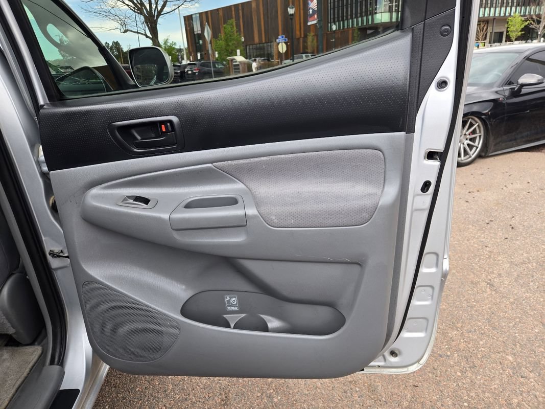 Used 2009 Toyota Tacoma PreRunner RWD image 21