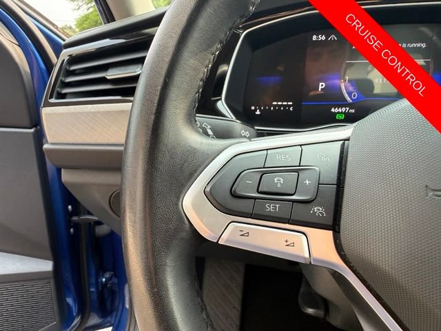 Used 2024 Volkswagen Jetta SE FWD image 29