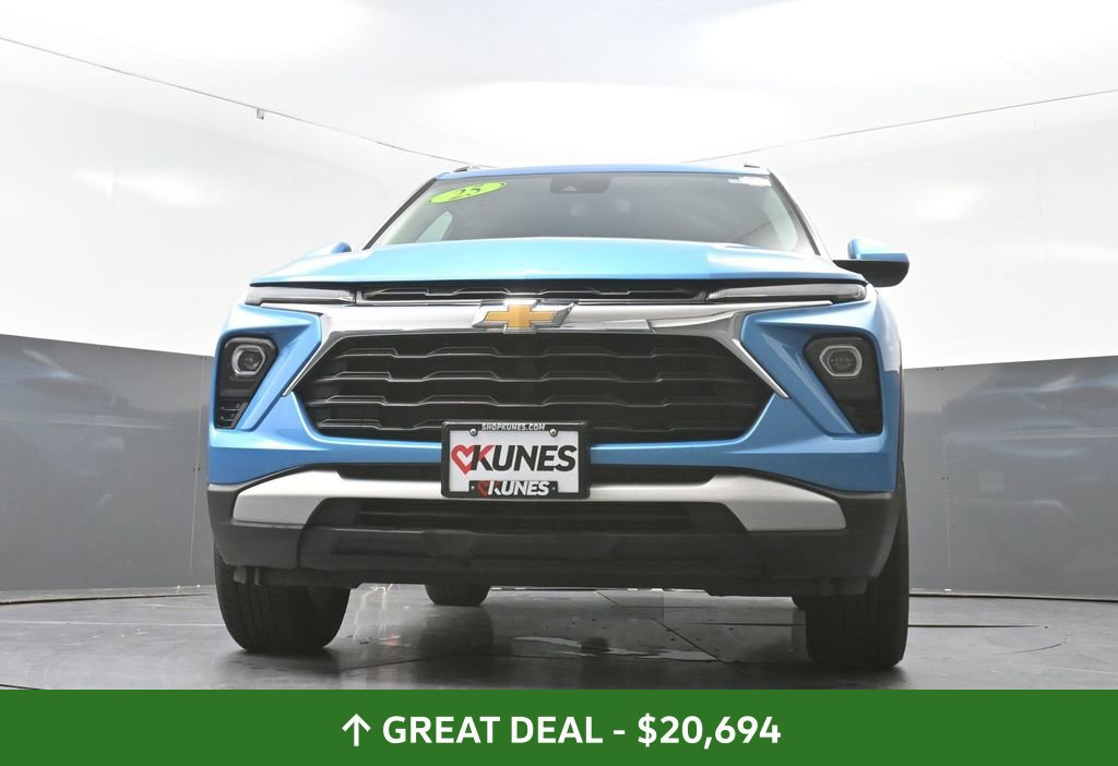 Used 2025 Chevrolet TrailBlazer LT AWD/4WD image 55
