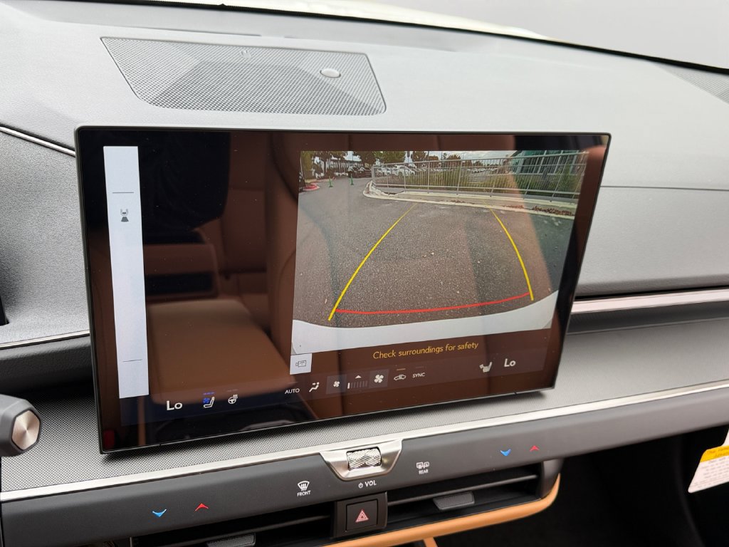 New 2026 Lexus ES 350h AWD image 20