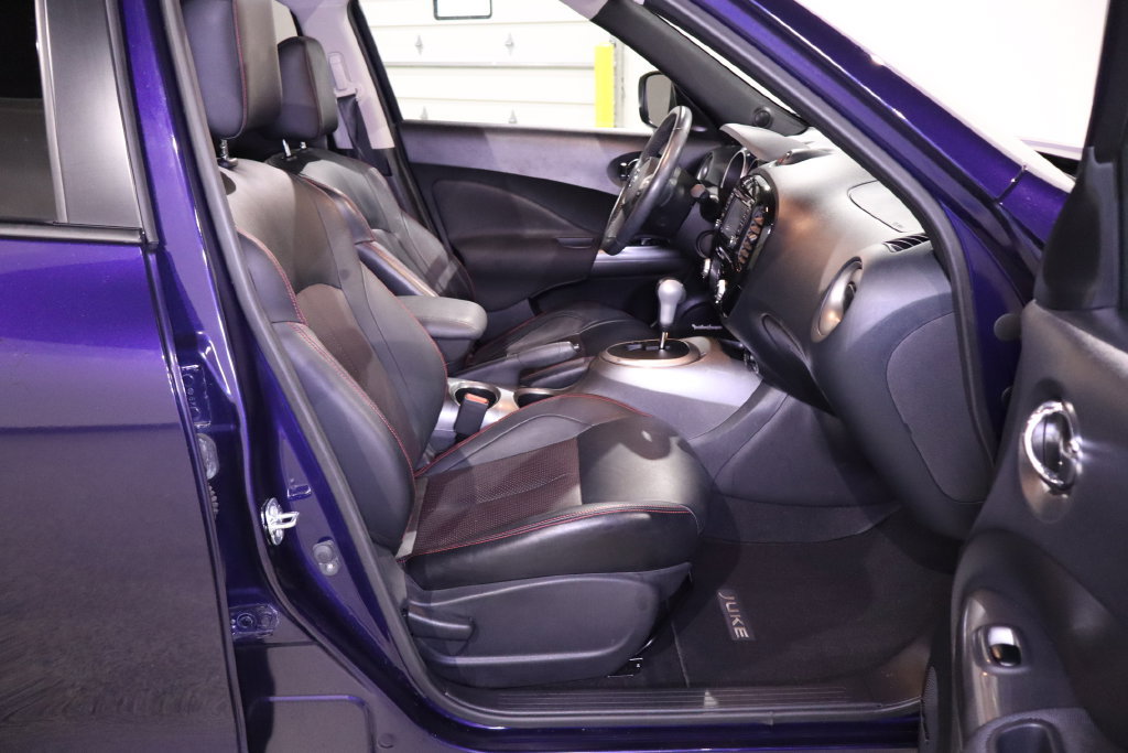 Used 2016 Nissan Juke SL FWD image 33