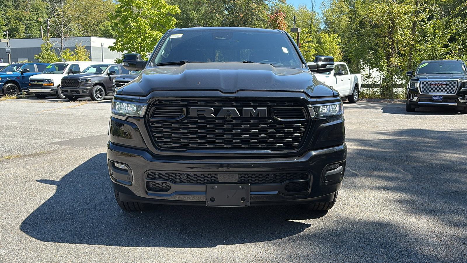 New 2025 RAM 1500 4x4 Crew Cab image 2