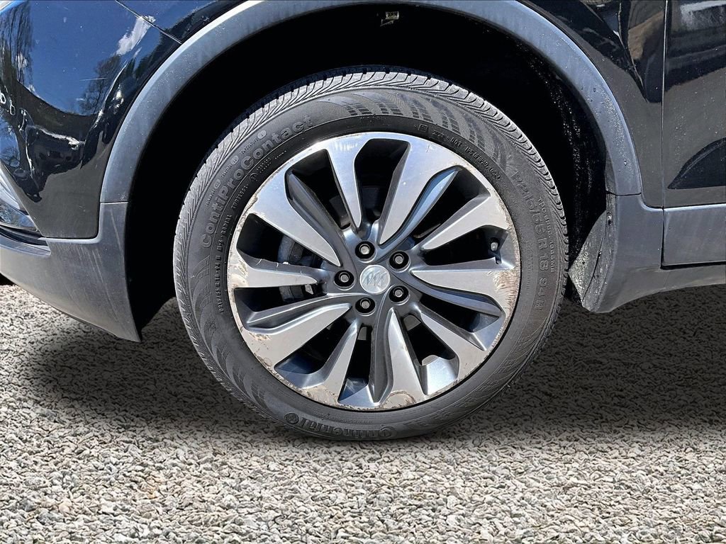Used 2019 Buick Encore Essence w/ Safety Package II AWD/4WD image 8