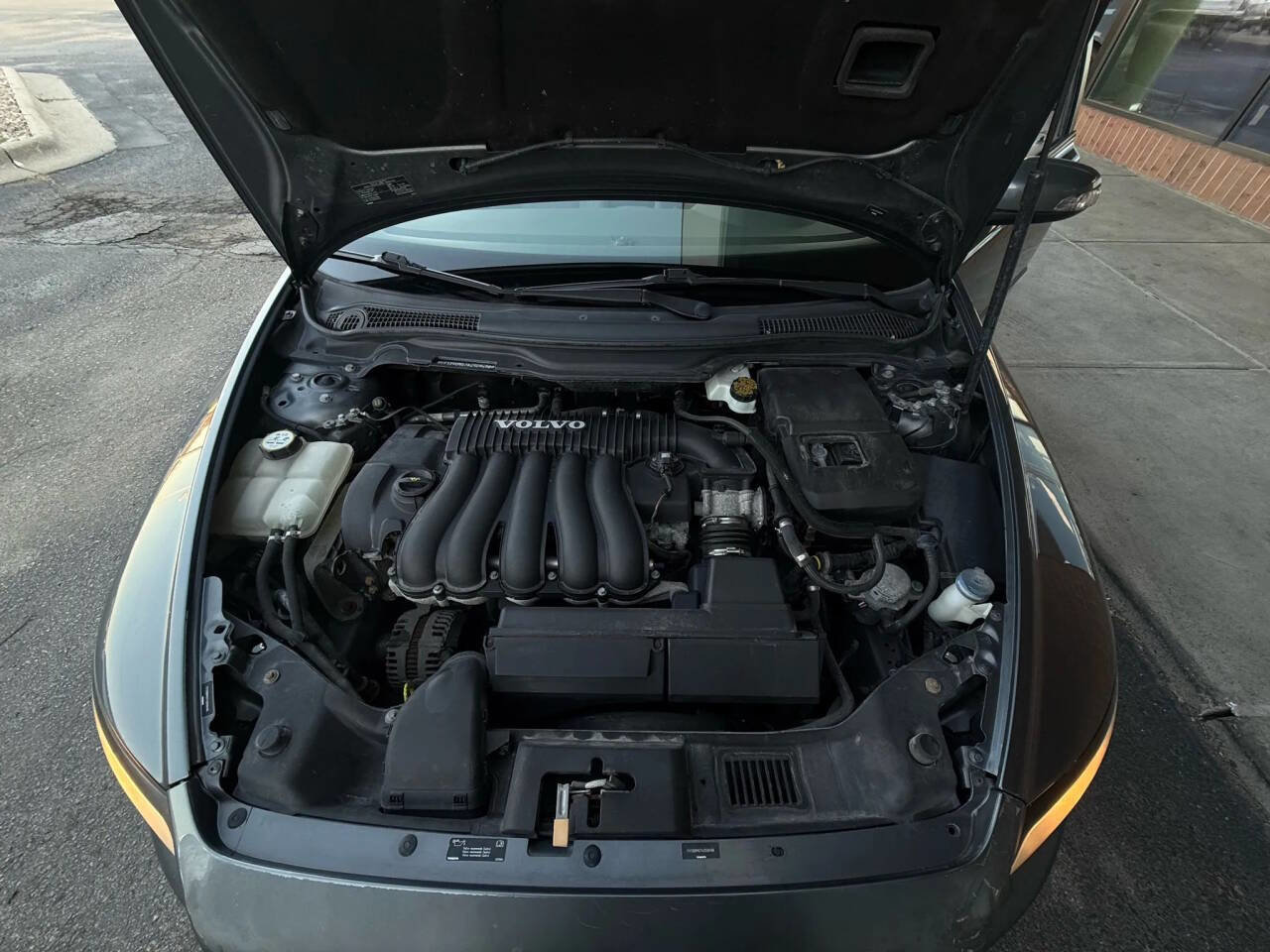 Used 2010 Volvo S40 2.4i image 25