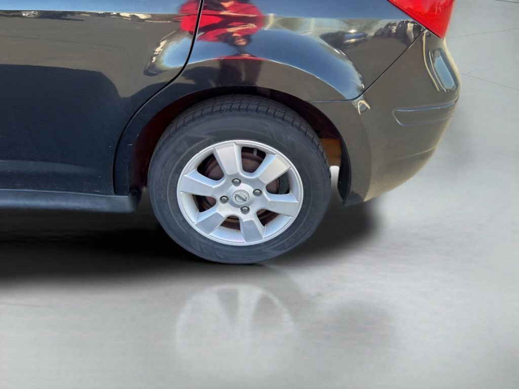 Used 2009 Nissan Versa SL image 16