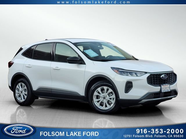 Used 2025 Ford Escape Active FWD image 1