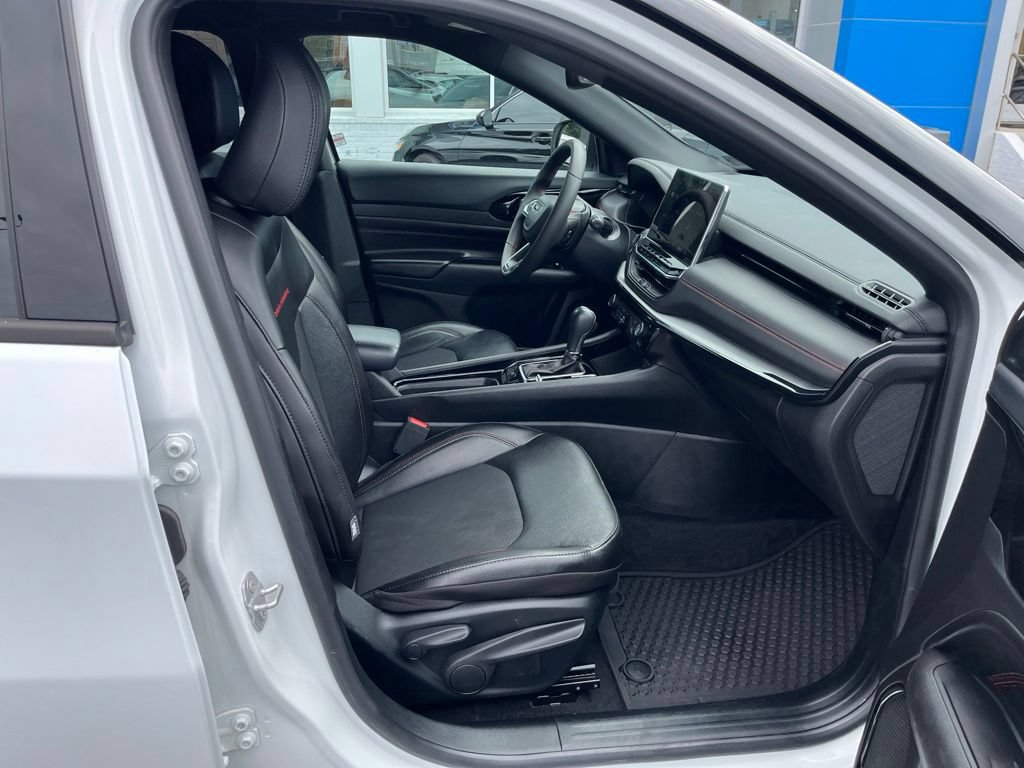 Used 2025 Jeep Compass Trailhawk AWD/4WD image 50