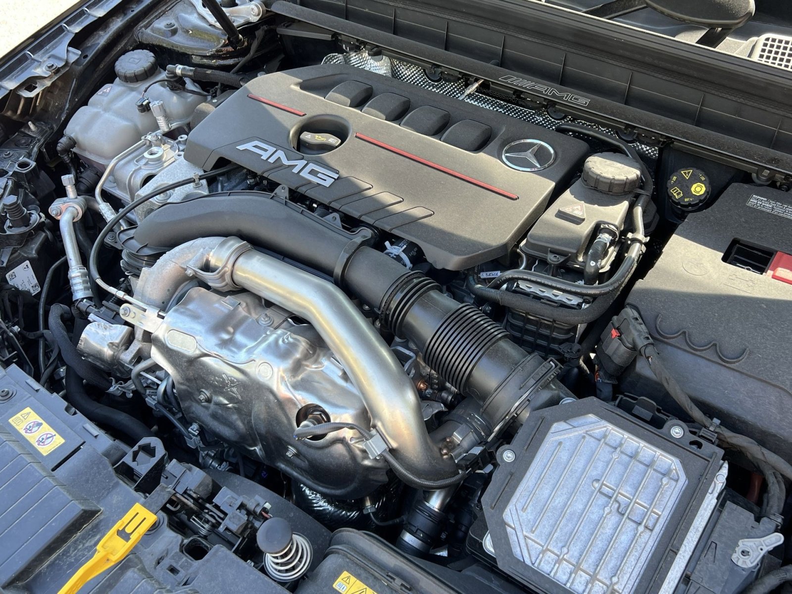 New 2025 Mercedes-Benz GLB 35 AMG 4MATIC image 27