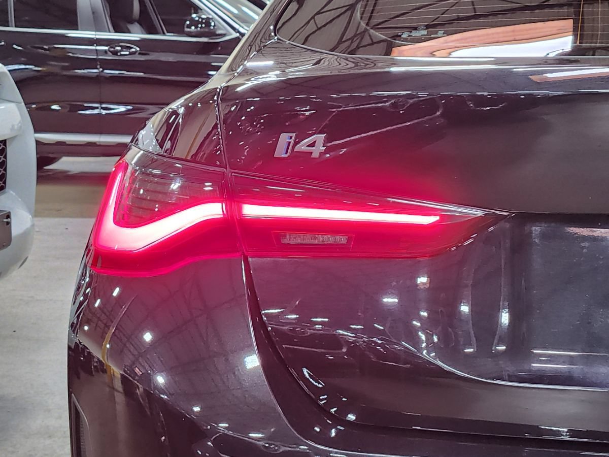 Used 2025 BMW i4 eDrive40 w/ Premium Package RWD image 20