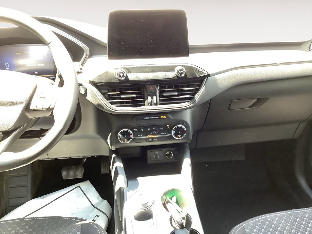 Used 2023 Ford Escape Active image 11