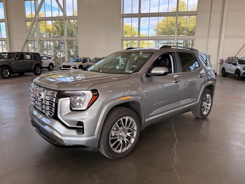 Used 2026 GMC Terrain Denali AWD/4WD image 7