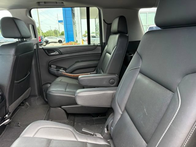 Used 2018 Chevrolet Suburban Premier RWD image 9