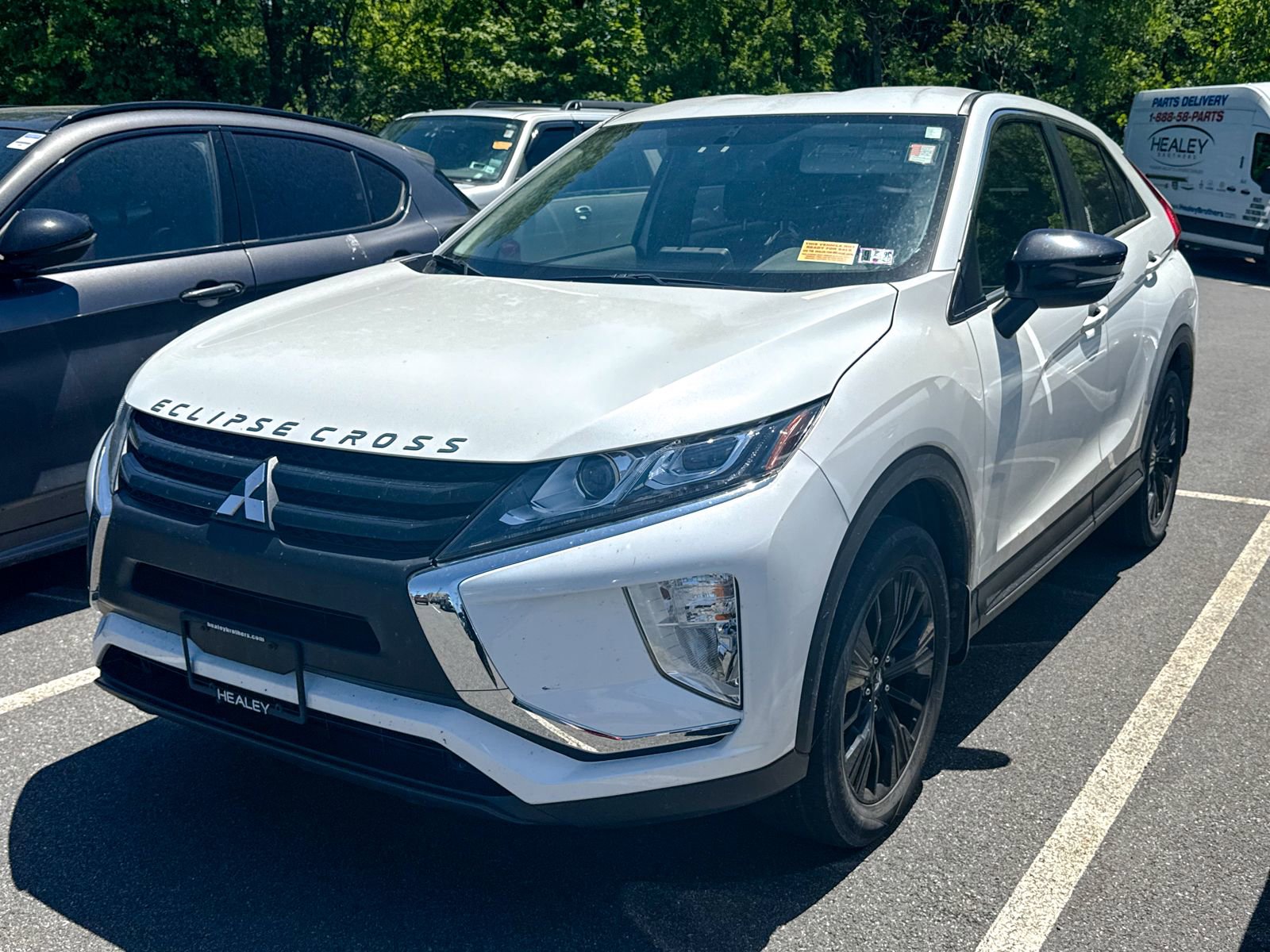Used 2020 Mitsubishi Eclipse Cross LE AWD/4WD image 3