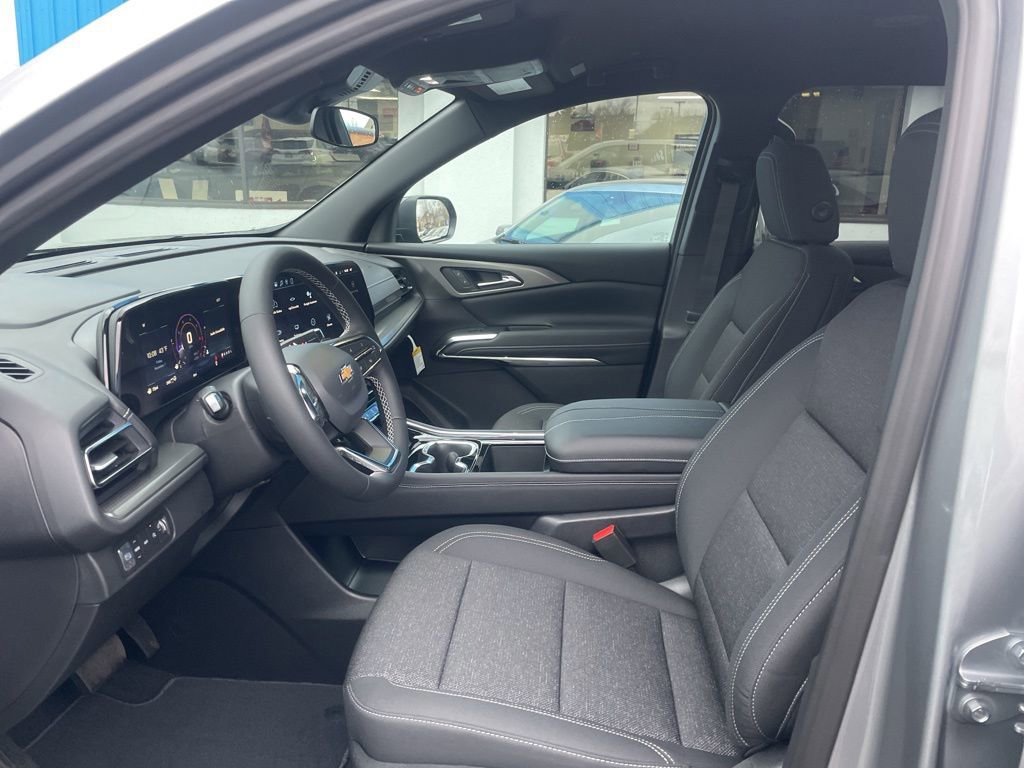 New 2026 Chevrolet Traverse LT image 12