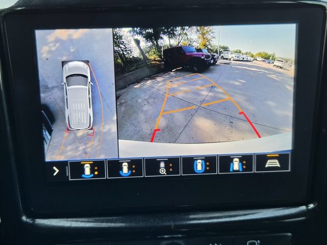Used 2020 Chevrolet Traverse RS FWD image 16