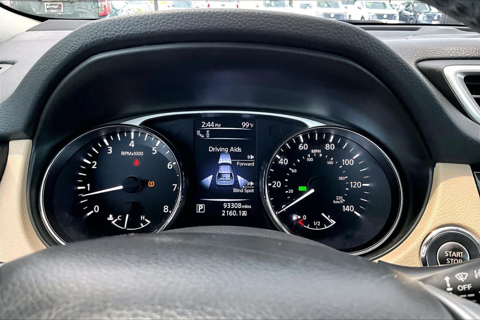 Used 2016 Nissan Rogue SL w/ SL Premium Package FWD image 26