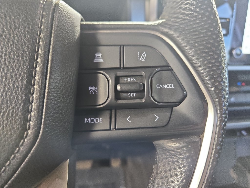 Used 2025 Toyota Tundra SR5 AWD/4WD image 20