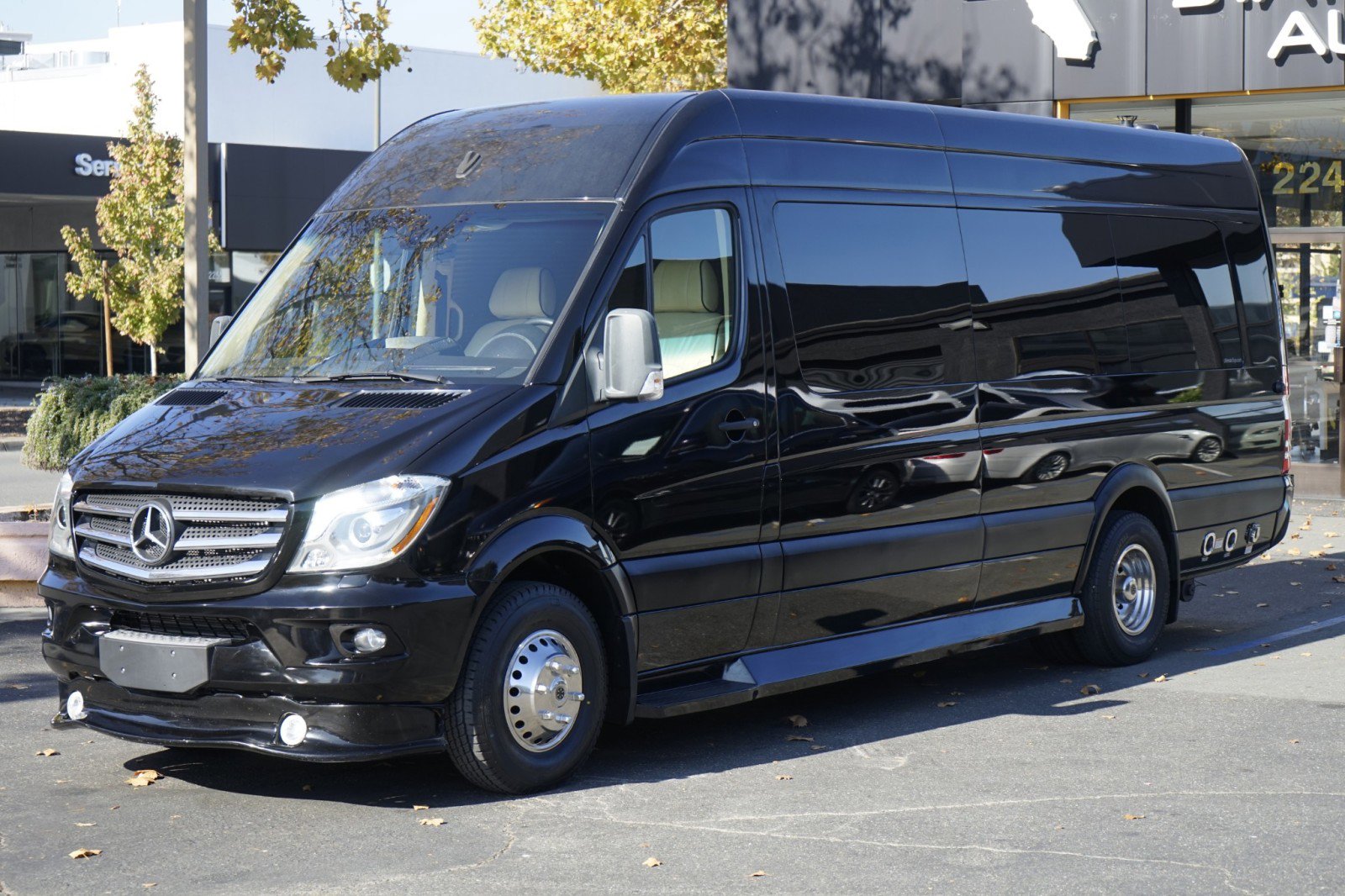 Used 2017 Mercedes-Benz Sprinter 3500 image 2