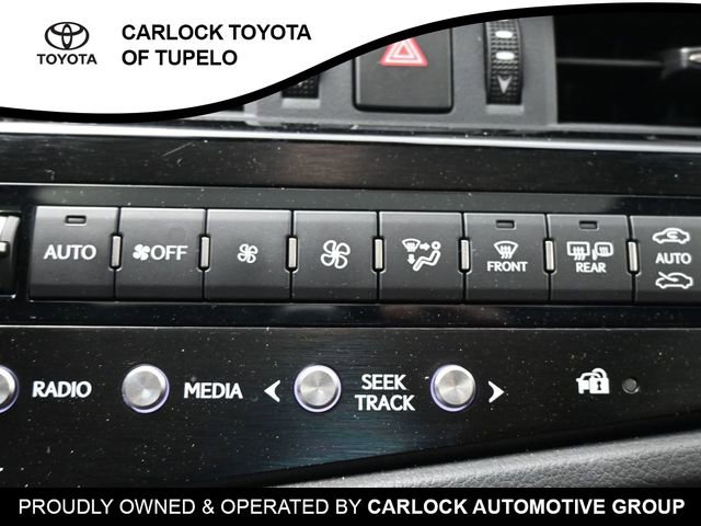 Used 2023 Lexus ES 350 F Sport w/ Accessory Package (Z2) image 13