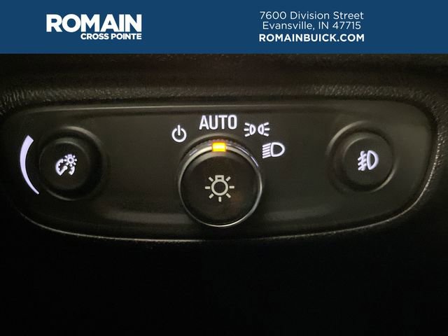 Used 2019 Chevrolet Equinox Premier image 25