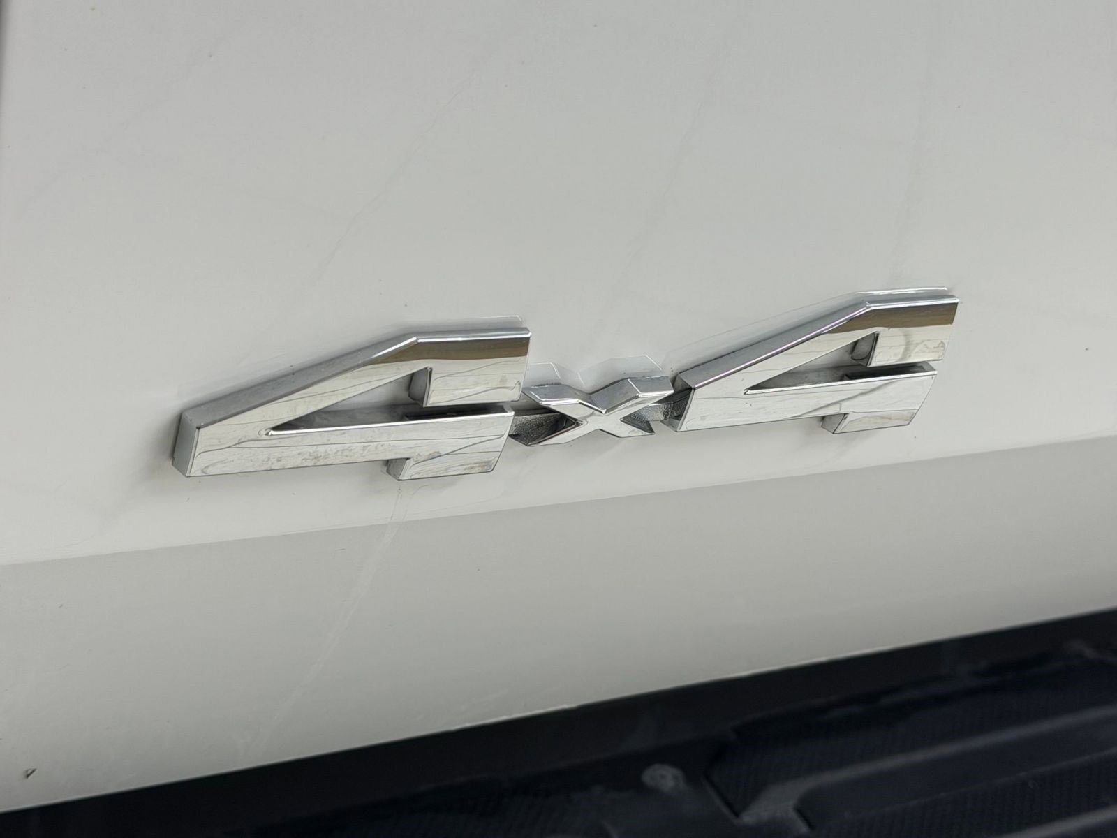 Used 2024 Toyota Tundra Limited AWD/4WD image 35