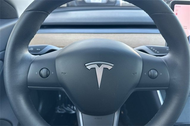 Used 2019 Tesla Model 3 Long Range image 25