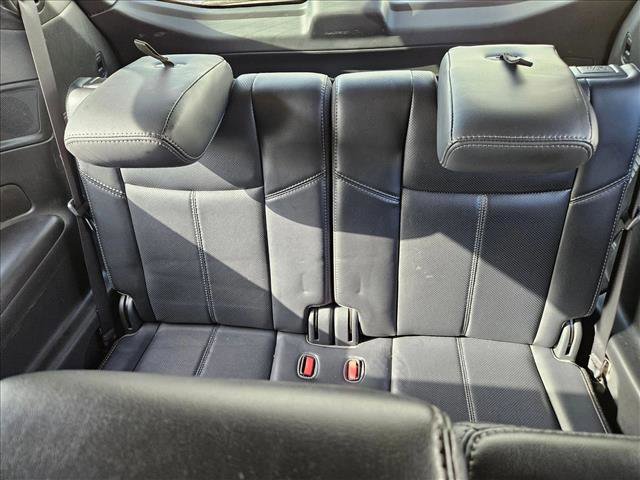 Used 2018 Nissan Pathfinder Platinum image 20