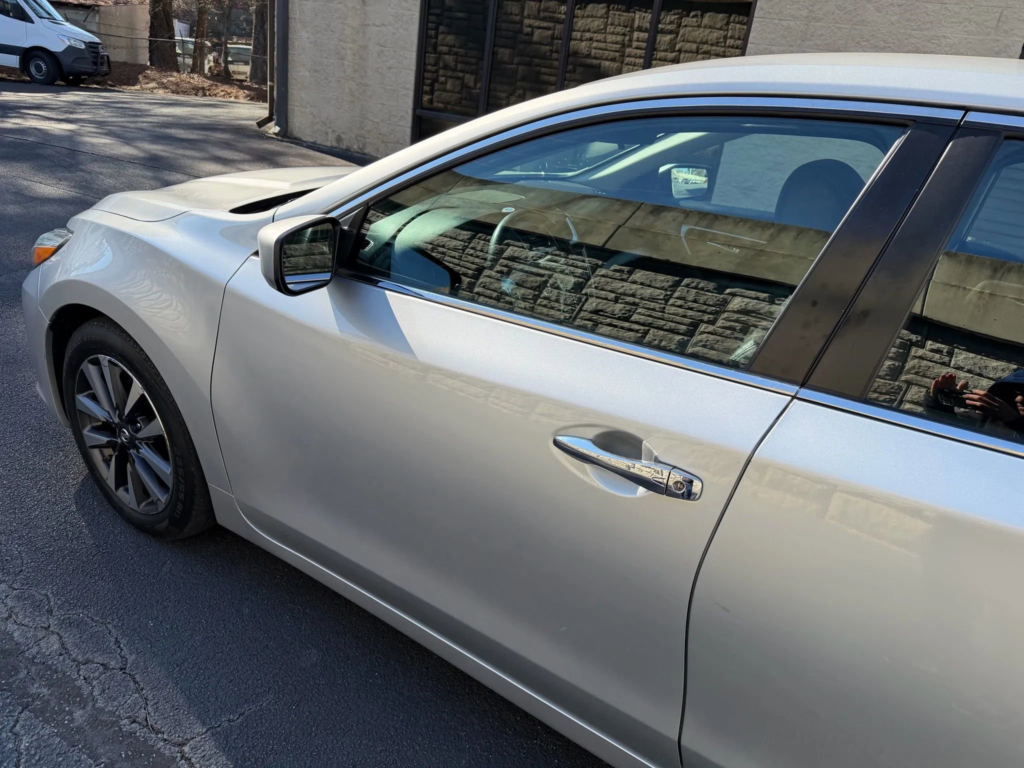 Used 2016 Nissan Altima 2.5 SV FWD image 36