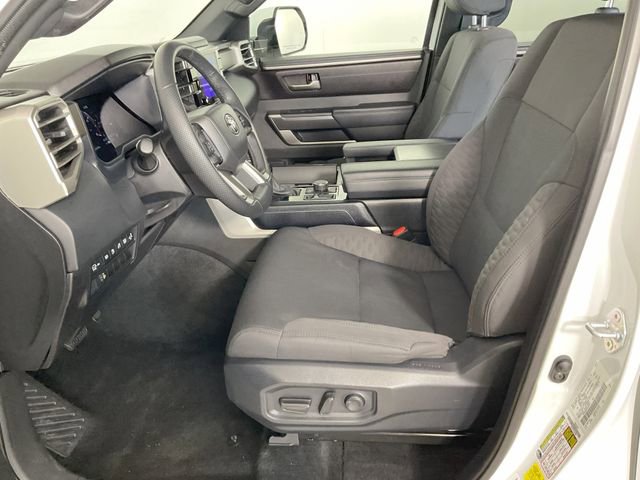 Used 2025 Toyota Sequoia SR5 AWD/4WD image 19