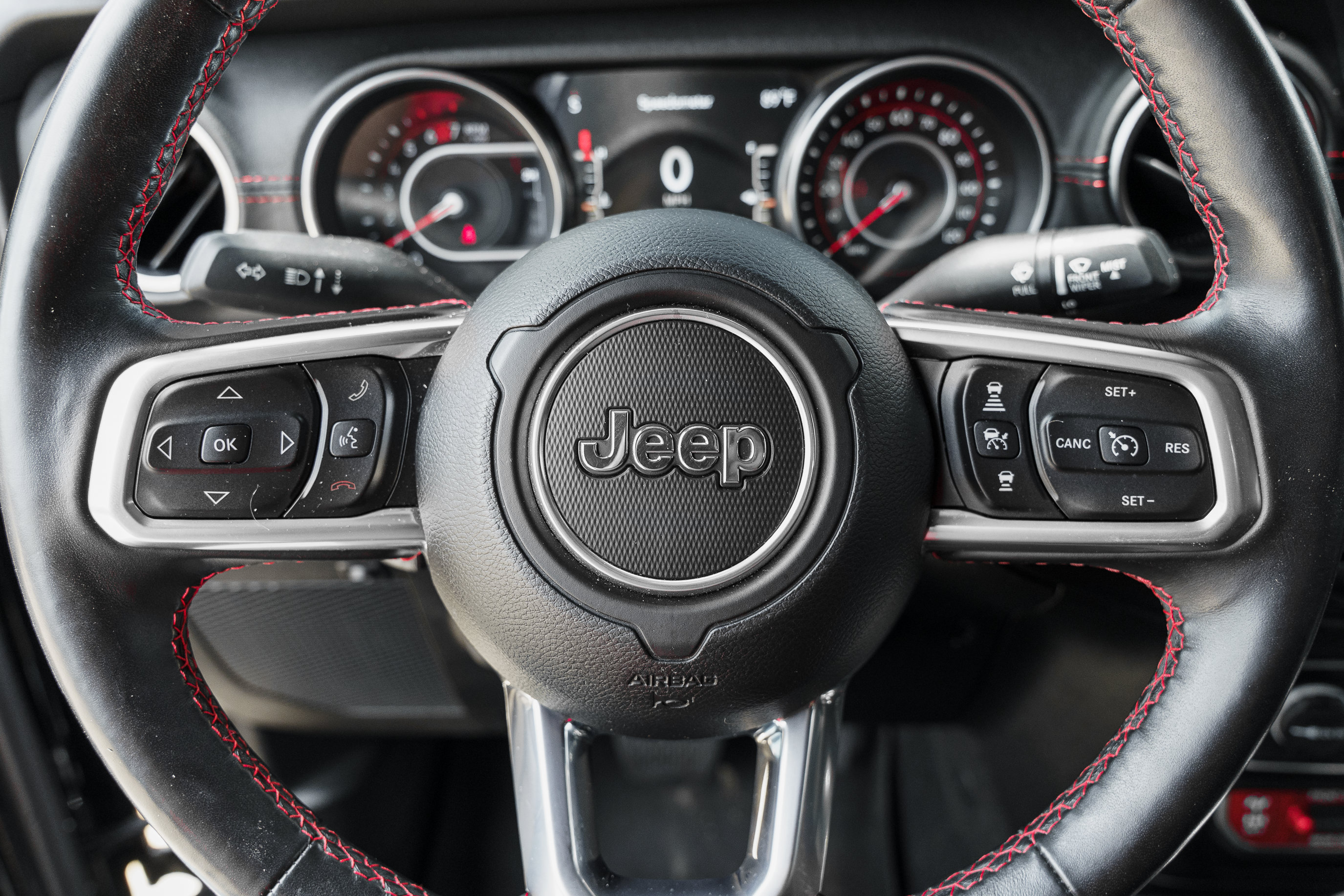 Used 2020 Jeep Wrangler Unlimited Rubicon w/ Quick Order Package 28Y Recon AWD/4WD image 17