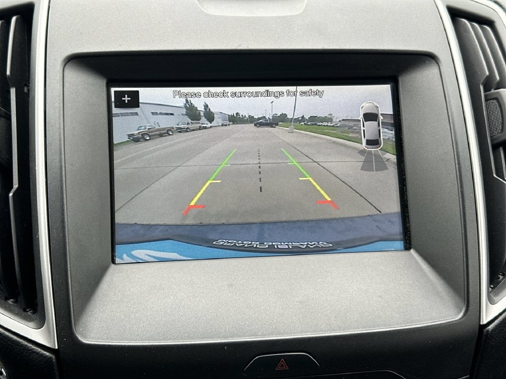 Used 2017 Ford Edge SEL w/ Equipment Group 201A AWD/4WD image 15