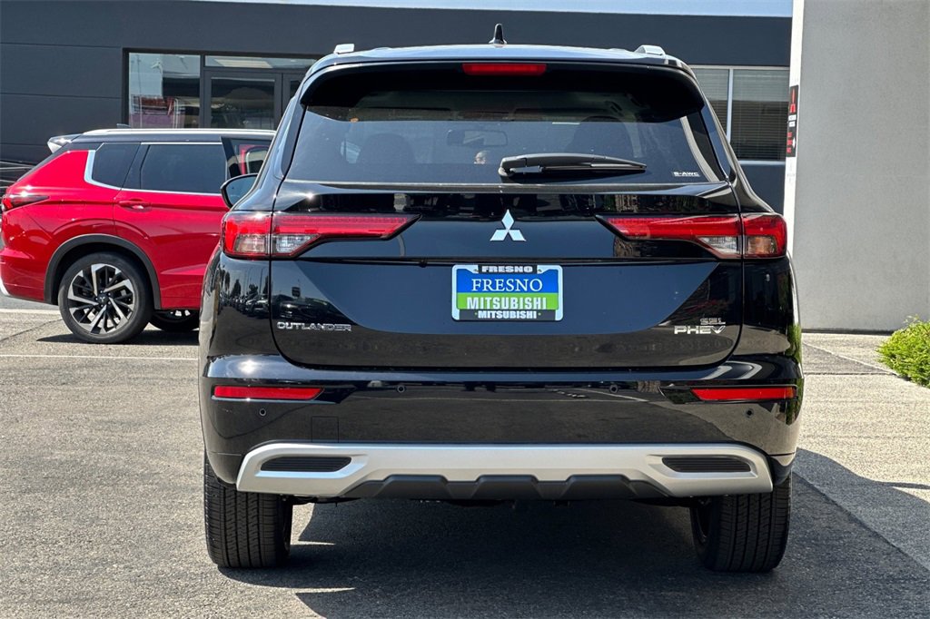 New 2025 Mitsubishi Outlander SEL image 6