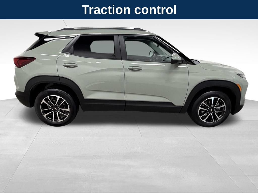 Used 2025 Chevrolet TrailBlazer LT FWD image 10