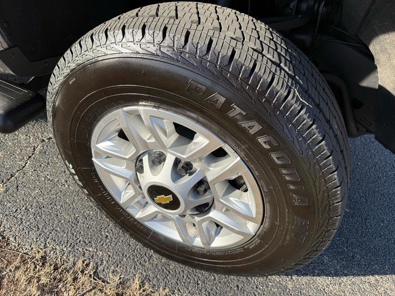 Used 2019 Chevrolet Silverado 2500 W/T image 9