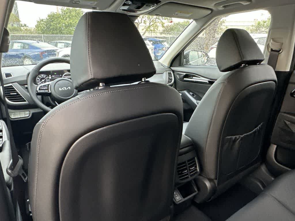 New 2026 Kia Seltos SX w/ SX Sunroof Package AWD/4WD image 23