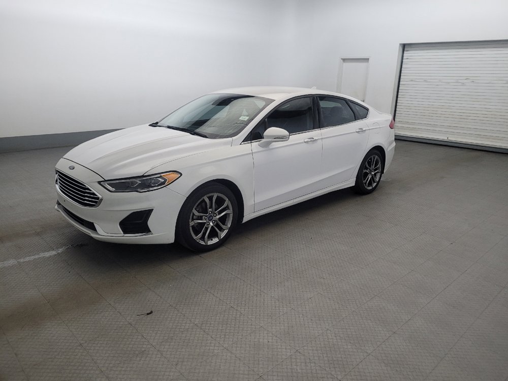 Used 2020 Ford Fusion SEL FWD image 2
